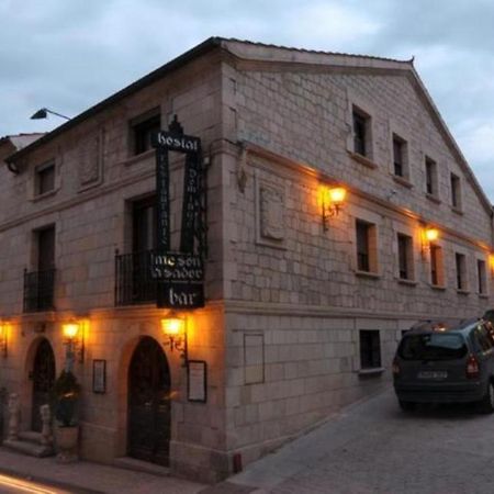 Hostal Santo Domingo De Silos Bagian luar foto